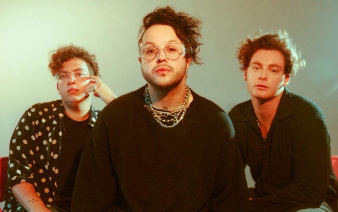 lovelytheband announce fall tour with Sir Sly and CANNONS